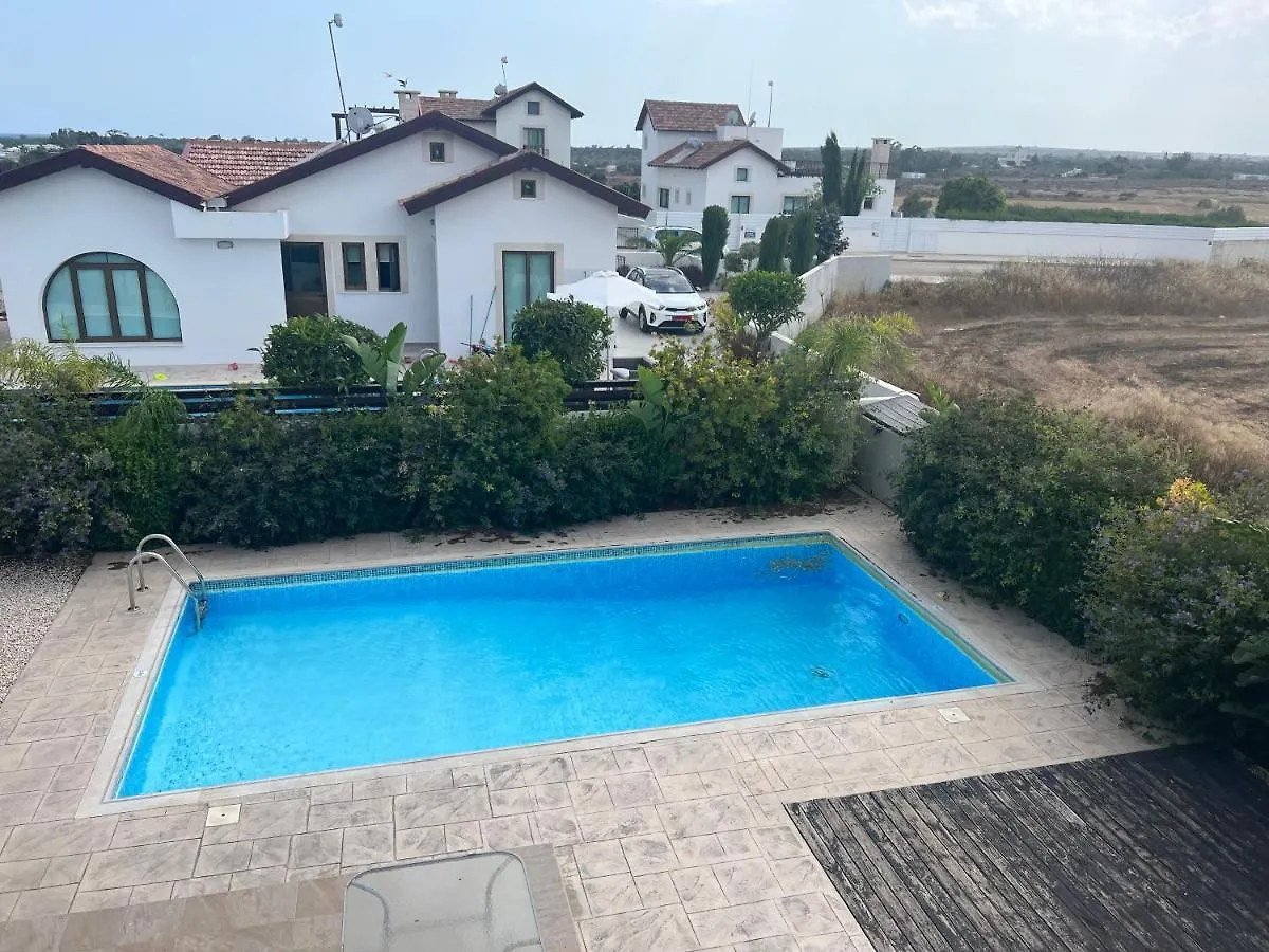 Mara Homes By The Seaside 圣纳帕